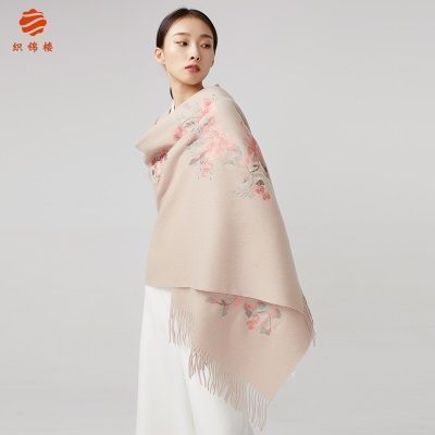 织锦楼披肩外搭民族风羊毛绣花围巾女长款保暖流苏时尚围脖礼品春