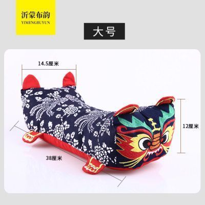 深蓝色