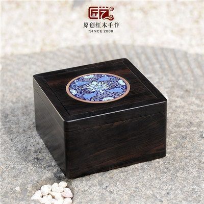 收纳盒