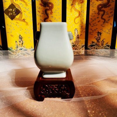 仿汝青方尊