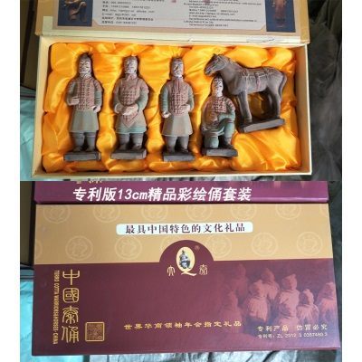 专利版13cm精品彩绘俑套装